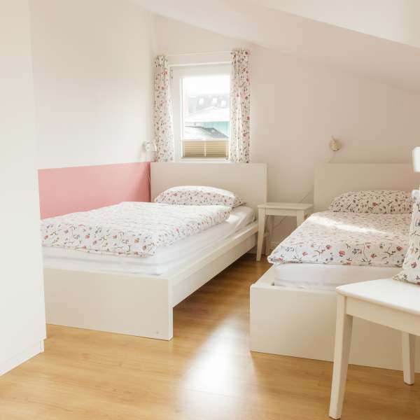 Schlafzimmer 1 Ferienhaus Eßig Niendorf